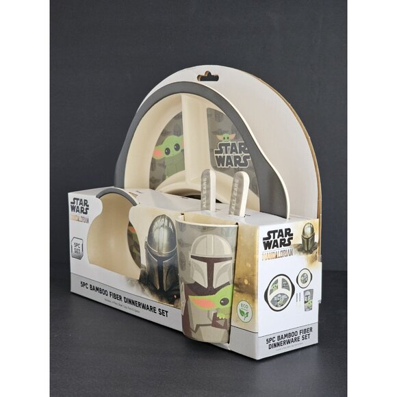 Star Wars The Mandalorian Bamboo Dinnerware Set - Picture 5 of 6